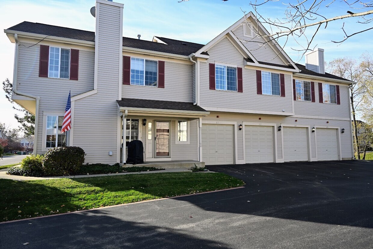 Foto principal - 616 Windsor Dr