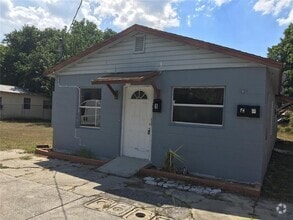 Building Photo - 131 B St