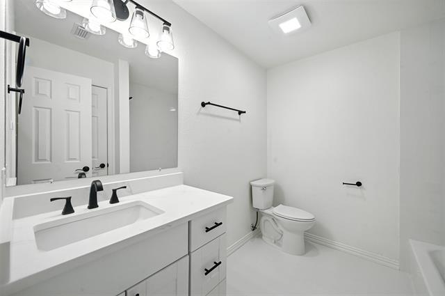 Foto del edificio - 730 Bluebonnet Dr