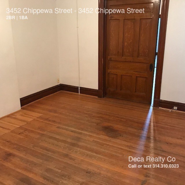 Building Photo - 3452 Chippewa St