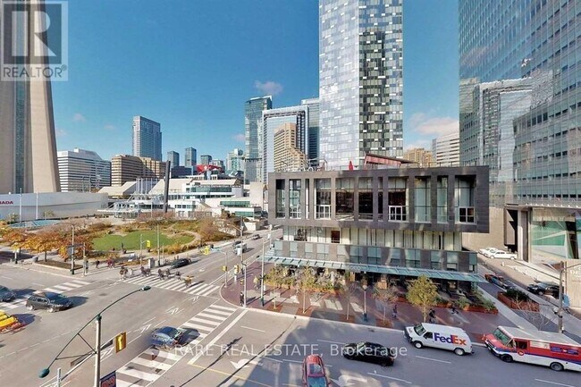 Building Photo - 51 Lower Simcoe St