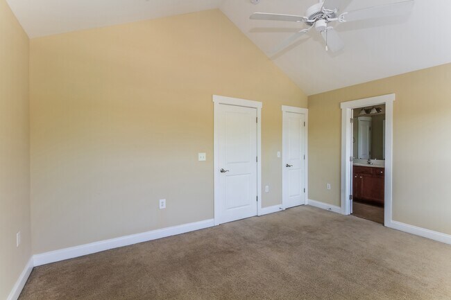 Foto del edificio - 41 Highland Forest Cir