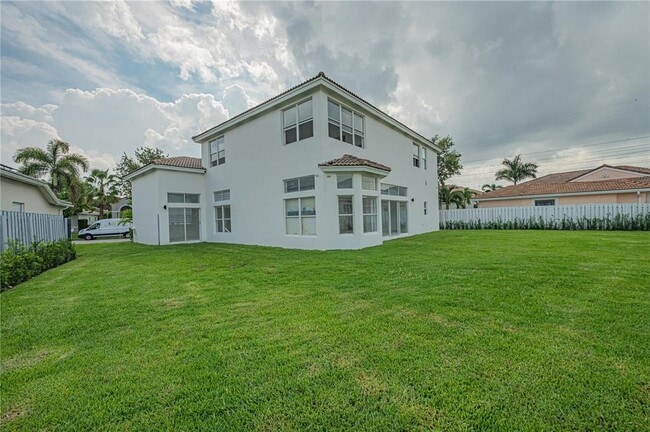 Foto del edificio - 5371 SW 32nd Ter