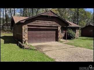 Building Photo - 2909 Stephanie Dr