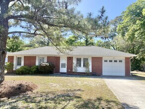 Building Photo - 107 Leonda Dr
