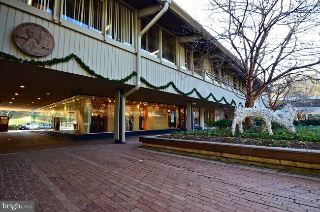 Building Photo - 1 Hamill Ct