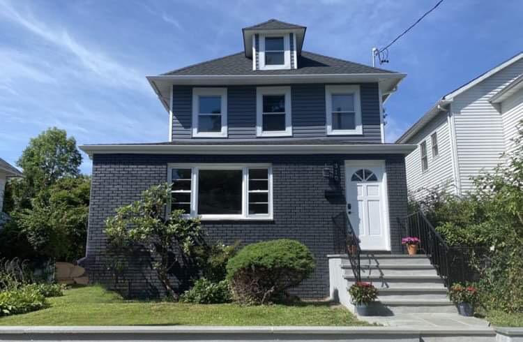 Welcome home! - 310 Hunter St