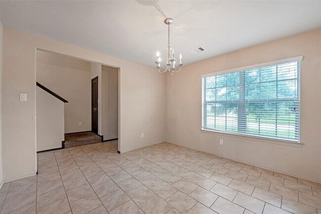 Building Photo - 7235 Alava Dr
