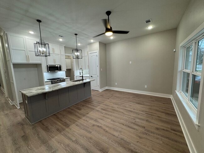 Building Photo - Brand New Construction in Quapaw area of Downtown Little Rock