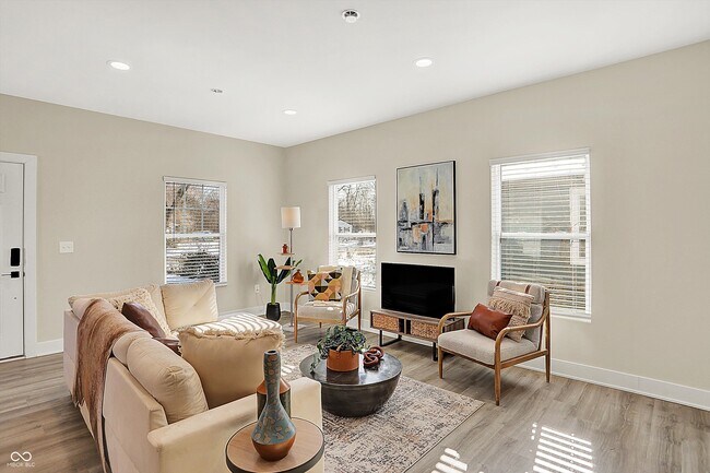 Foto del edificio - 3264 Orchard Ave