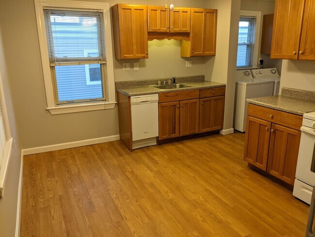 Foto del edificio - 2.5bed/1 bath in Brighton