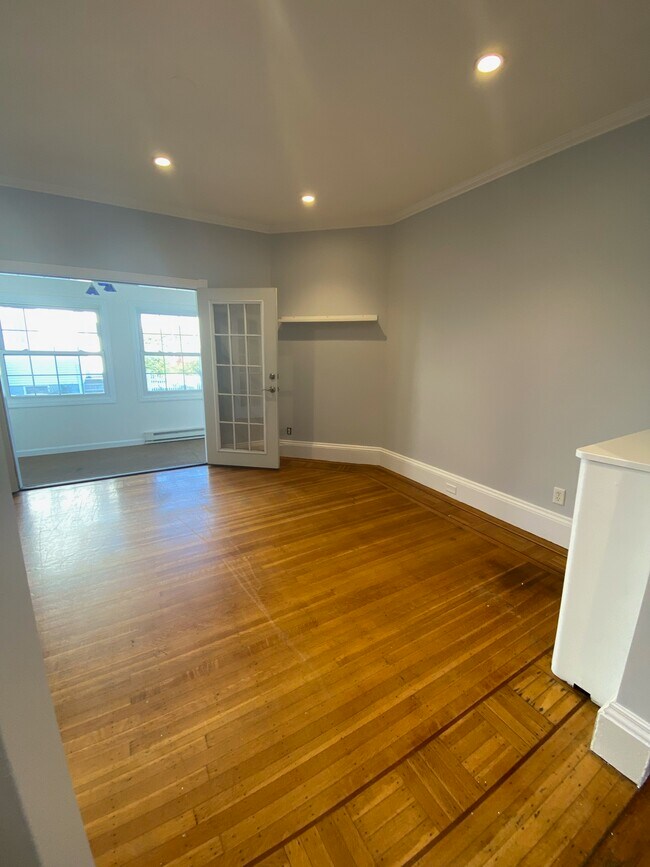 Building Photo - 44 5th Street
