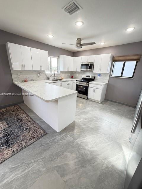 Foto del edificio - 5 bedroom in Opa locka FL 33054