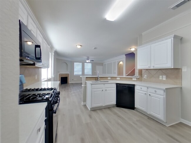 Foto del edificio - 32331 Hunter Park Ct