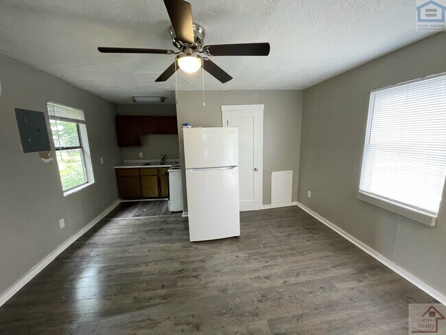 Foto del edificio - 309 1/2 SW 19th St