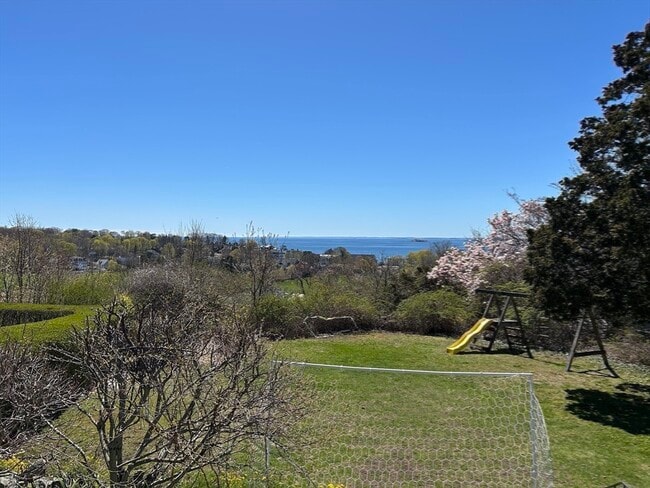Foto del edificio - 41 Ocean View Rd