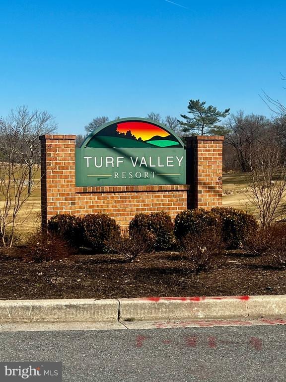 Building Photo - 10421 Resort Road