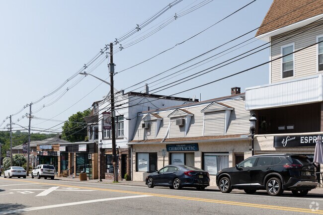 Shops on Park Avenue in Montvale make running errands a breeze.