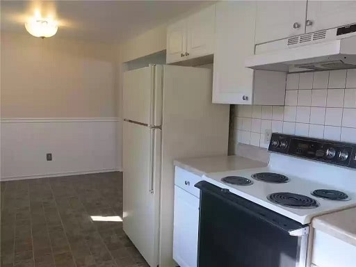 kitchen - 1165 Whitney Rd E