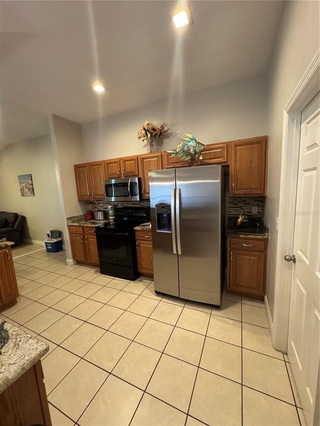 Building Photo - 2961 Siesta View Dr