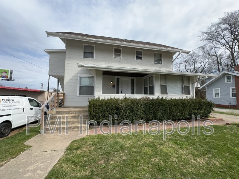 Foto principal - 1220 E Thompson Rd