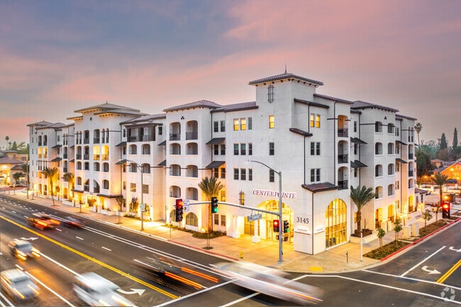 Building Photo - Centerpointe at Market