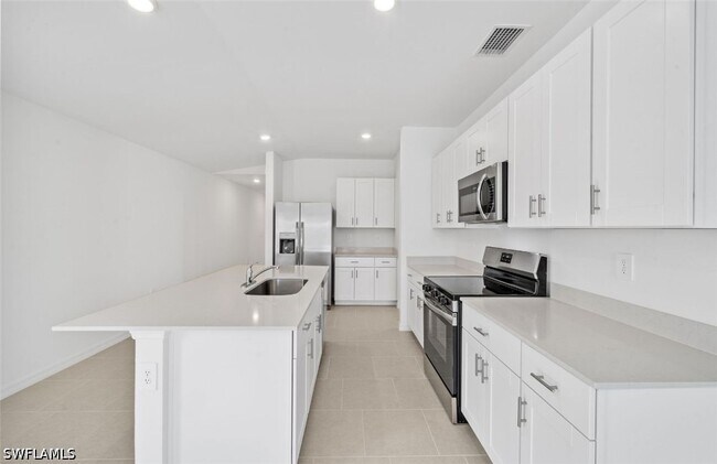 Foto del edificio - 4102 San Felice Ln
