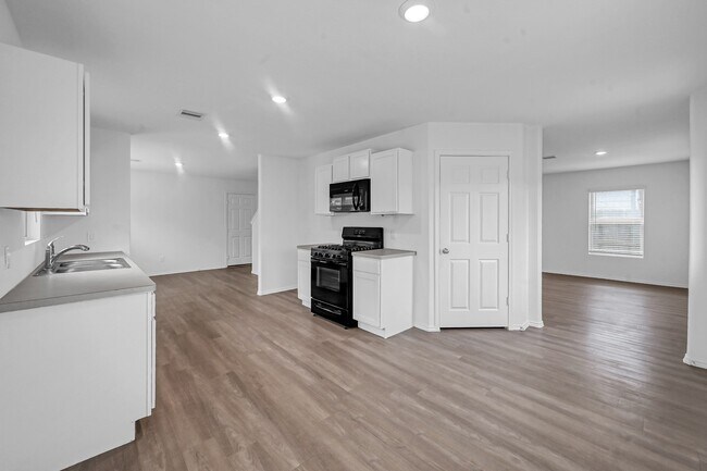 Foto del edificio - 1714 Campos Ct