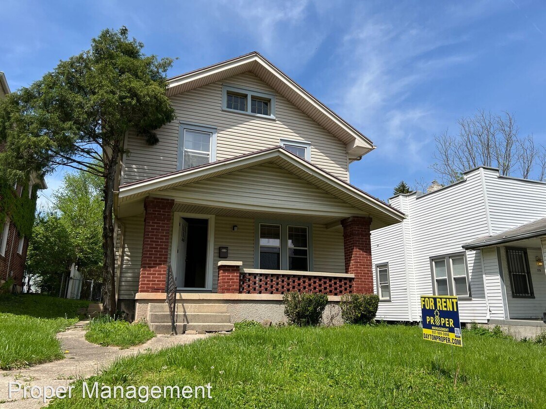 Primary Photo - 4 br, 2 bath House - 723 W Fairview Ave