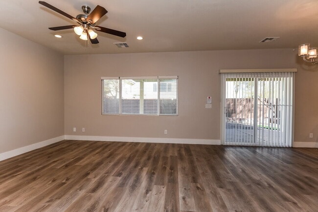 Building Photo - 7360 Castano Vista Ct