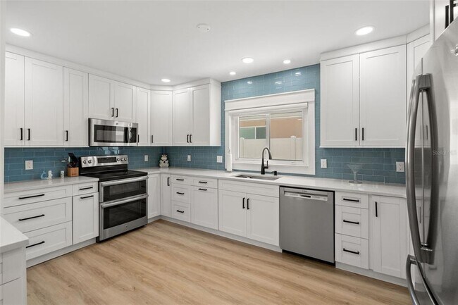 Foto del edificio - 1300 Gulf Blvd