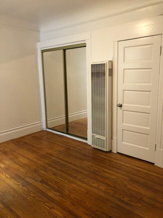 Foto del edificio - 4168 24th St