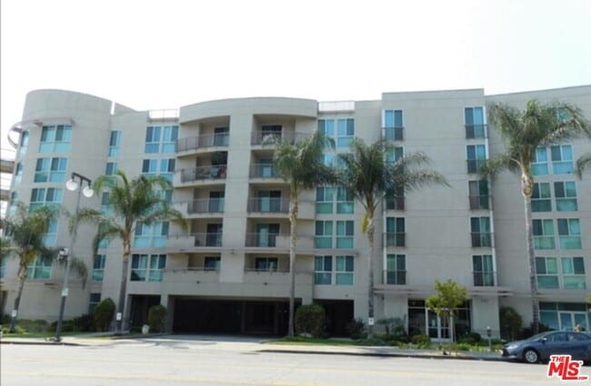 Building Photo - 267 San Pedro St