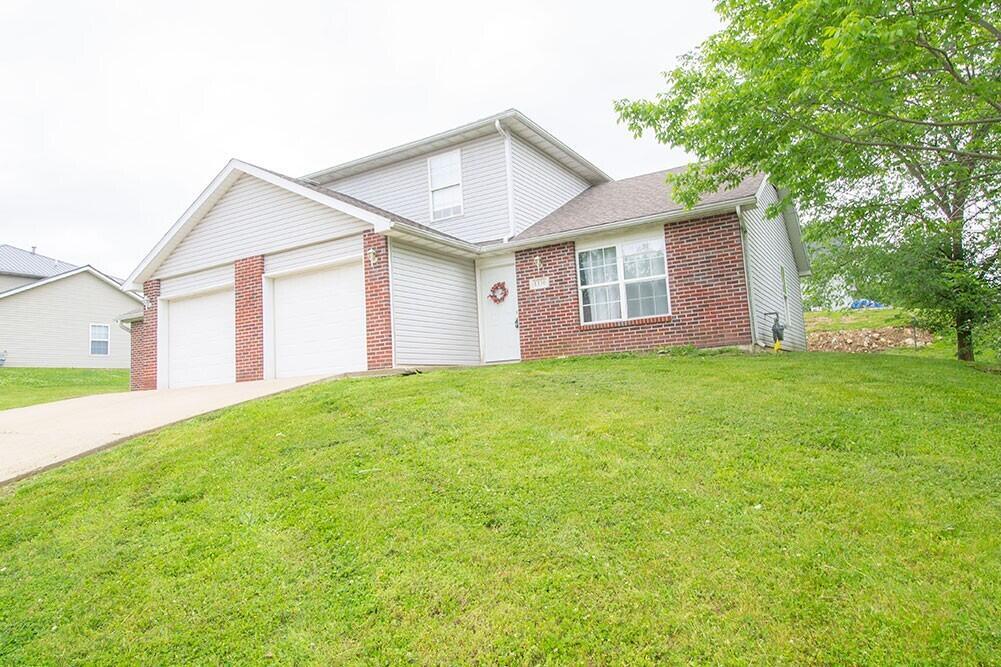 1330 Godas Cir, Columbia, MO 65202 Townhome Rentals in Columbia MO