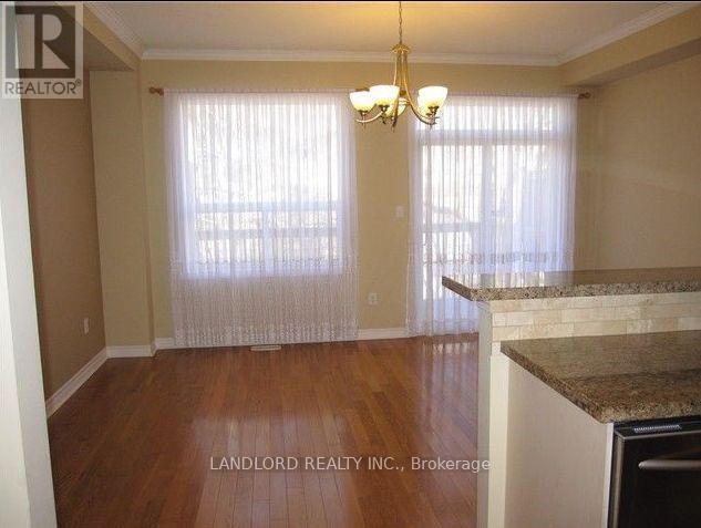 Building Photo - 3071-3071 Treadwells Dr