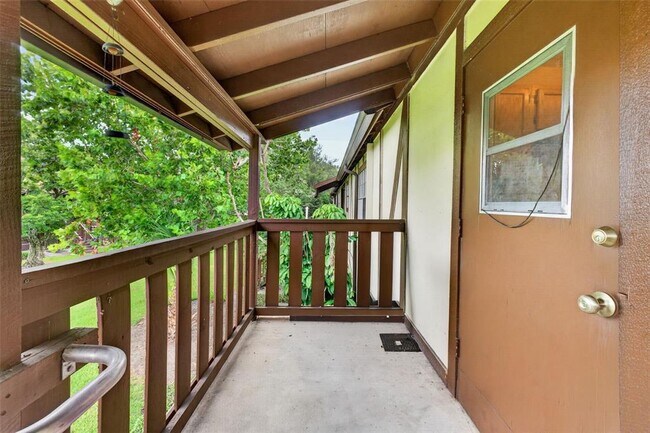 Foto del edificio - 5301 Hansel Ave