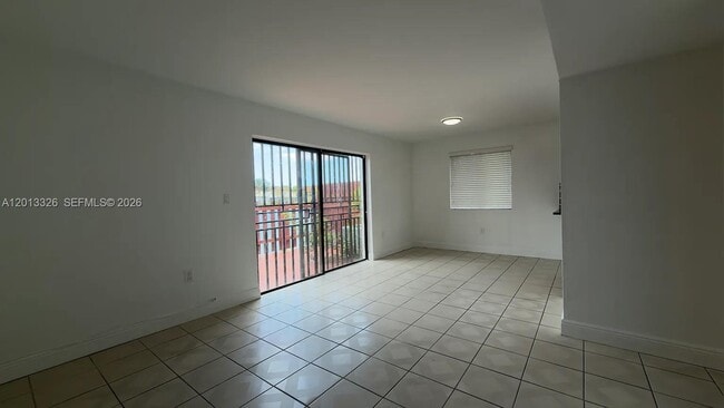 Foto del edificio - 341 NW 109th Ave