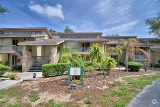 Building Photo - 5027 Sherwood Ln