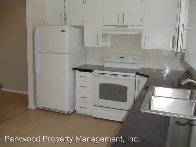 Building Photo - 1732 S 82nd St