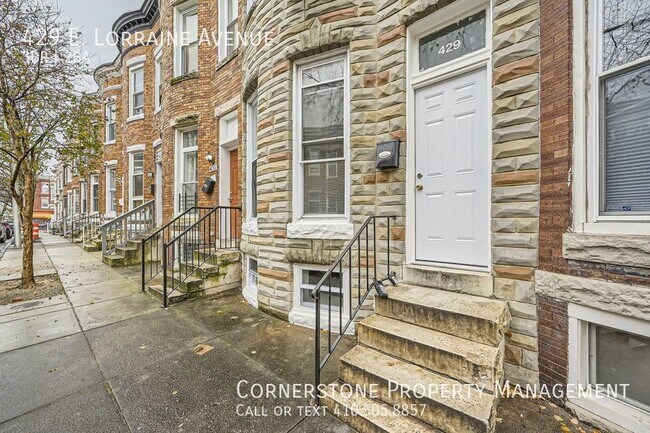 Building Photo - 3 Beds with Office/Addnl Bedroom 2 Bath | ...