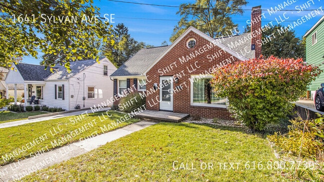 Building Photo - 1641 Sylvan Ave SE