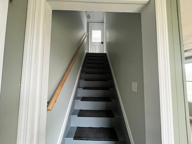 Building Photo - Herndon Blue House