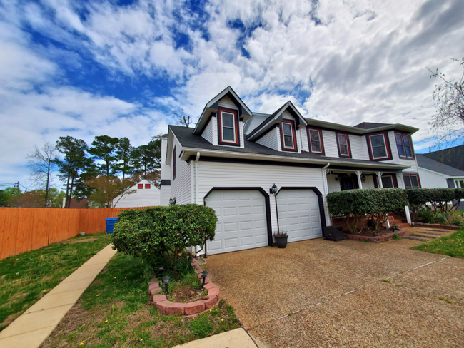 Building Photo - 2704 Underwood Ct