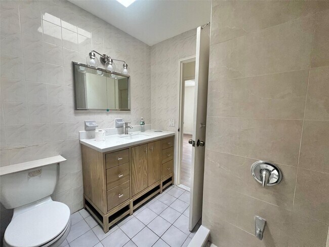 Foto del edificio - 86-46-86-57 57th Ave