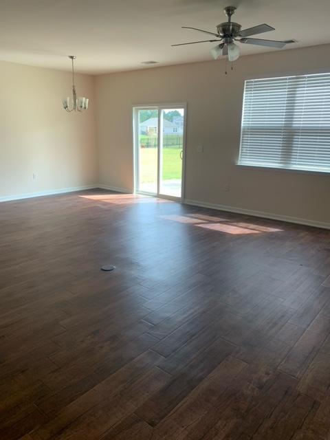 Building Photo - 184 Mountain Ash Ln