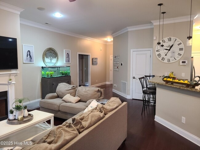 Foto del edificio - 229 Silver Creek Loop