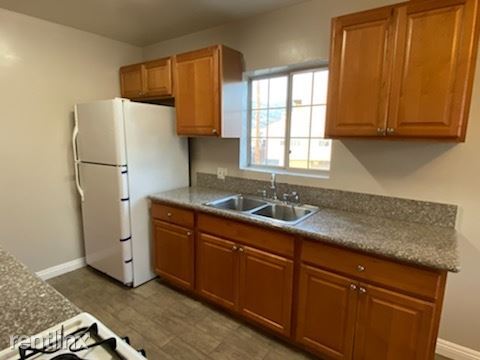 Foto del edificio - 353 W Alameda Ave