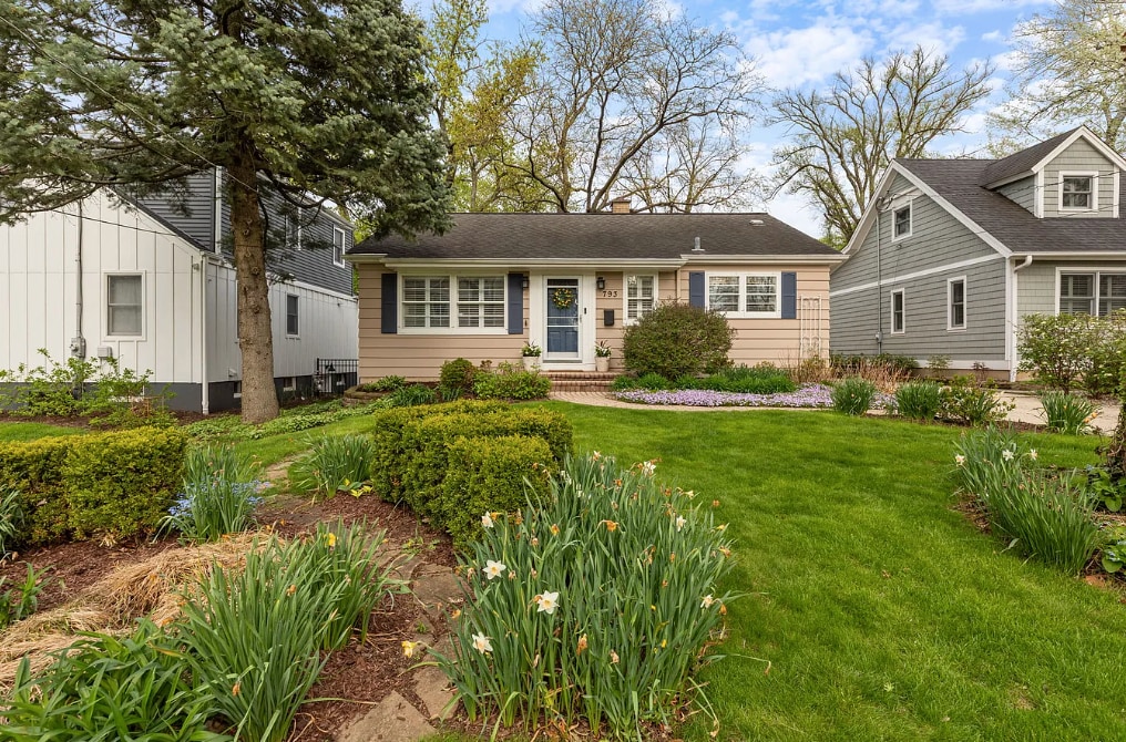 Foto principal - 793 Pleasant Ave
