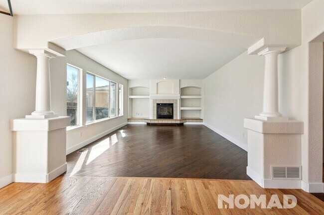 Foto del edificio - Stunning 5BR House in Highlands Ranch