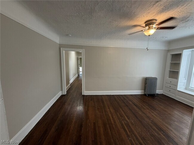 Building Photo - 3186 Euclid Heights Blvd